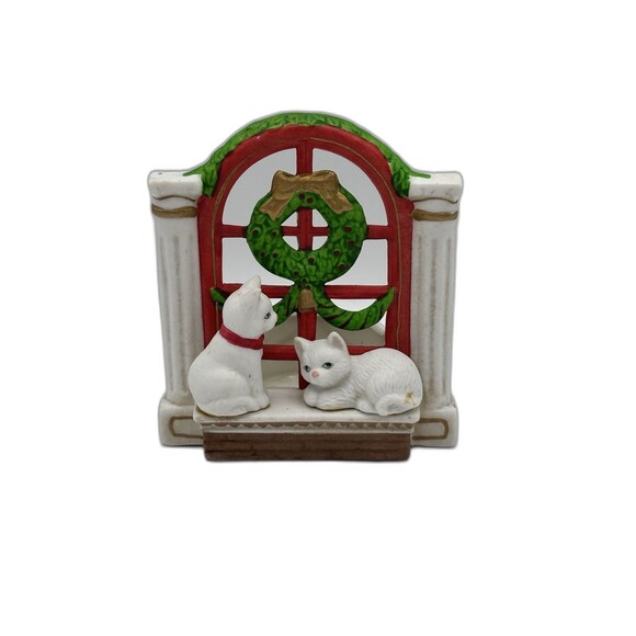 Vintage Waiting for Santa porcelain kittens Votive Candle Holder Wreath - Picture 9 of 12